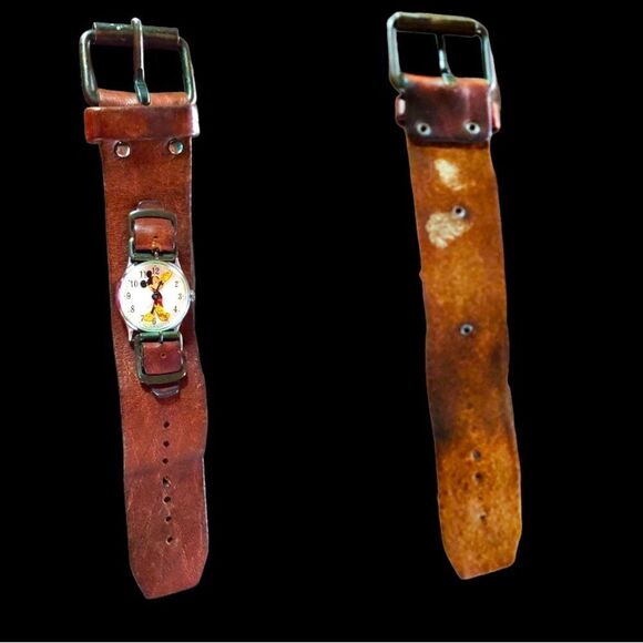 Vintage Mickey Mouse Watch - Brown Leather Buckle Band l Unisex main image 10